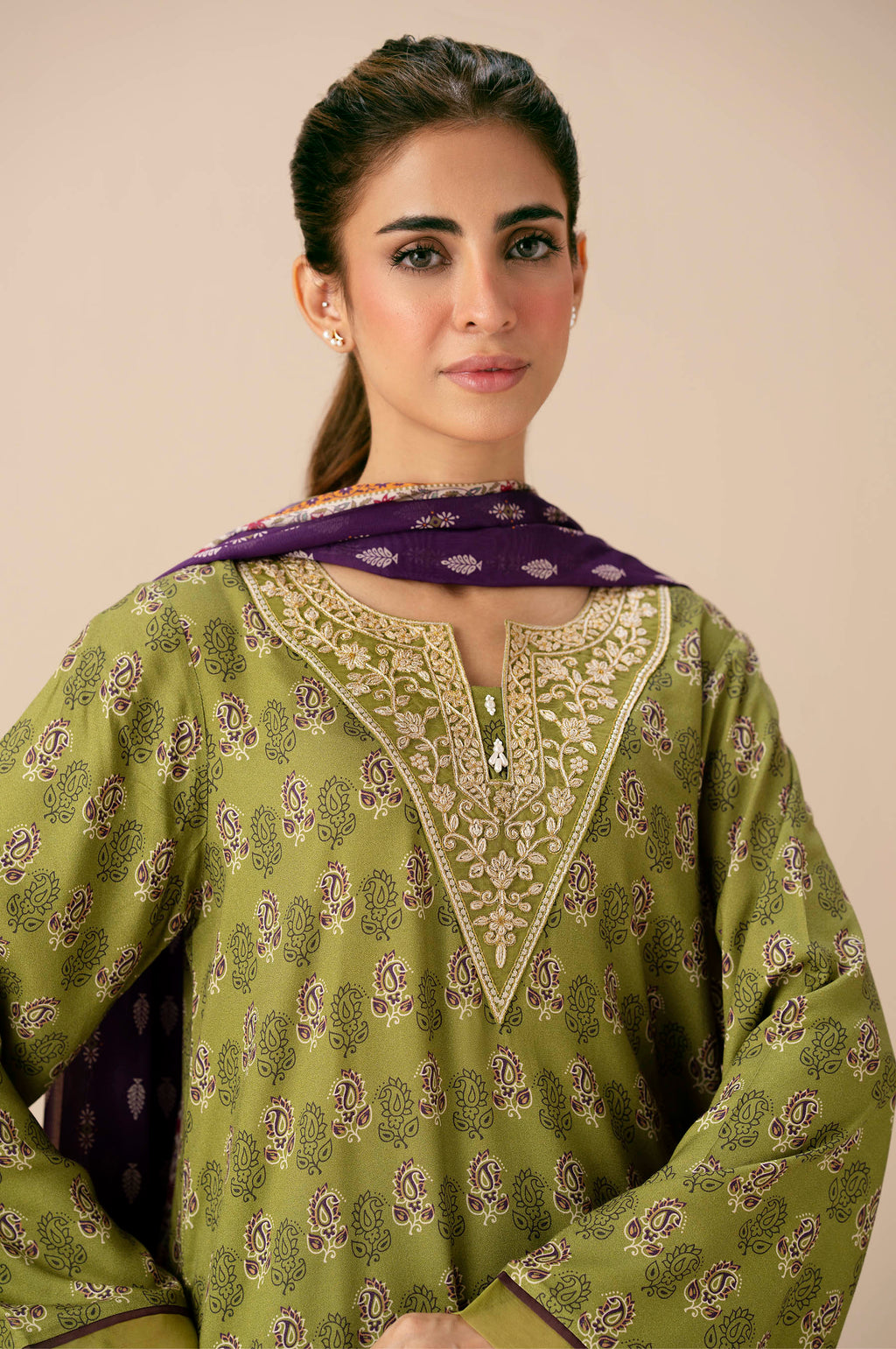 EMBROIDERED SUIT