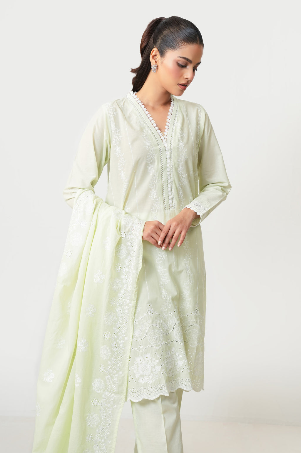 CHIKANKARI SUIT