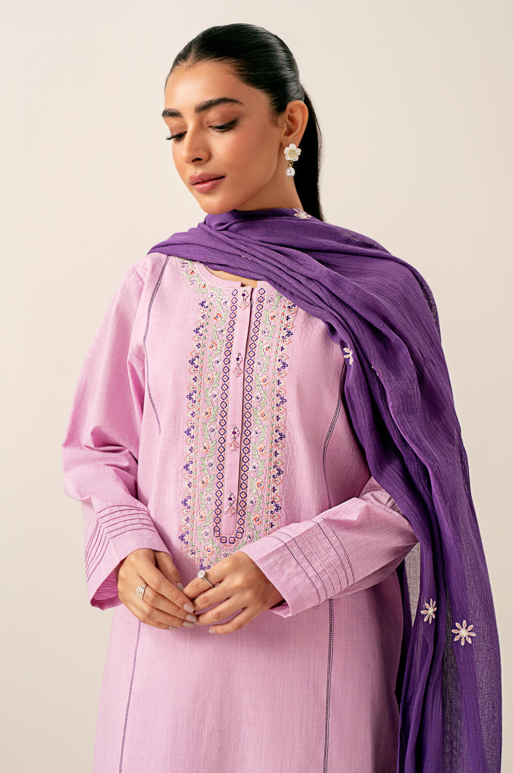 Unstitched 3 Piece Embroidered Slub Lawn with Cotton Net Dupatta