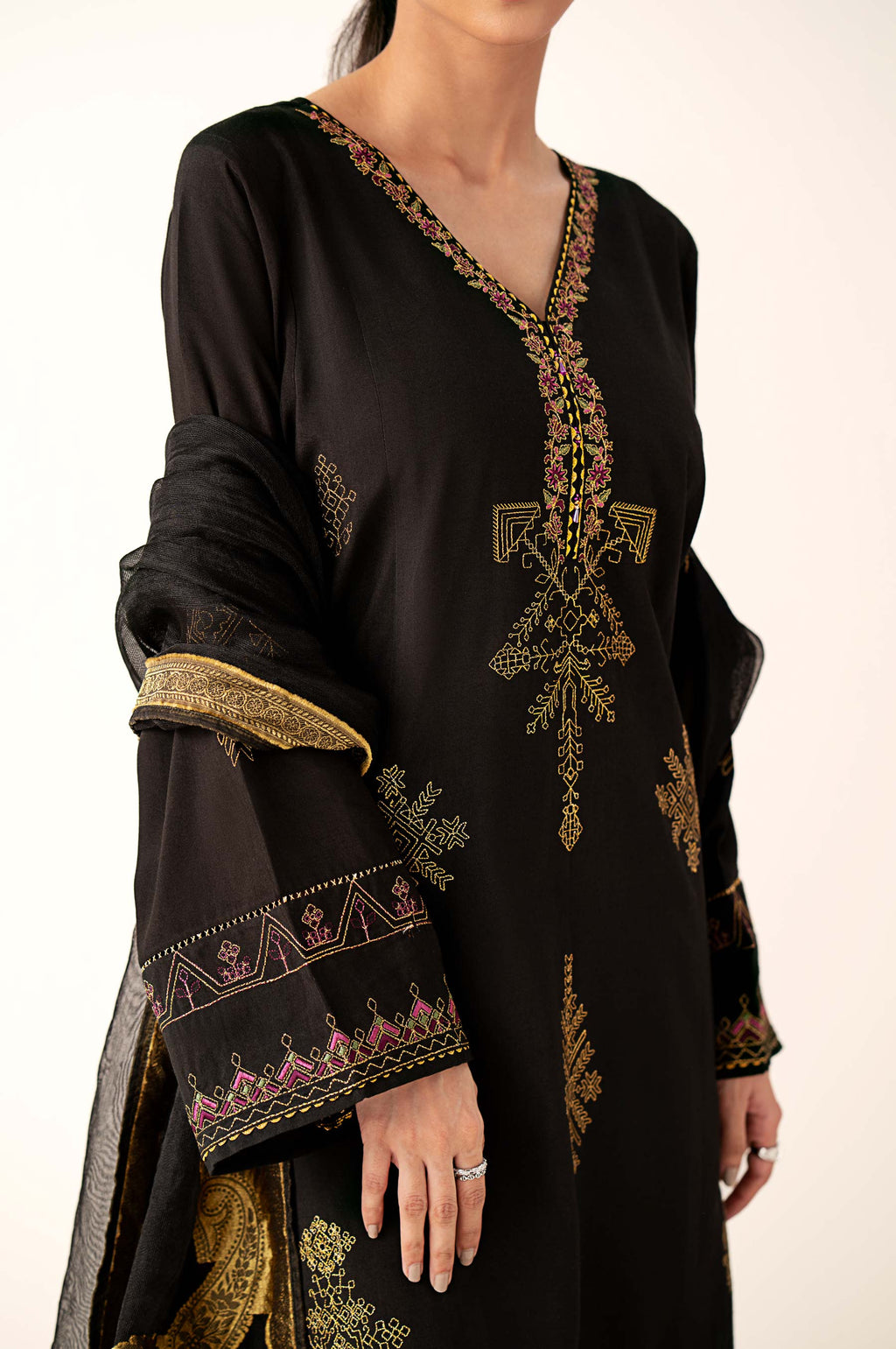 Stitched 3 Piece Embroidered Oak Silk Suit with Cotton Net Jacquard Dupatta