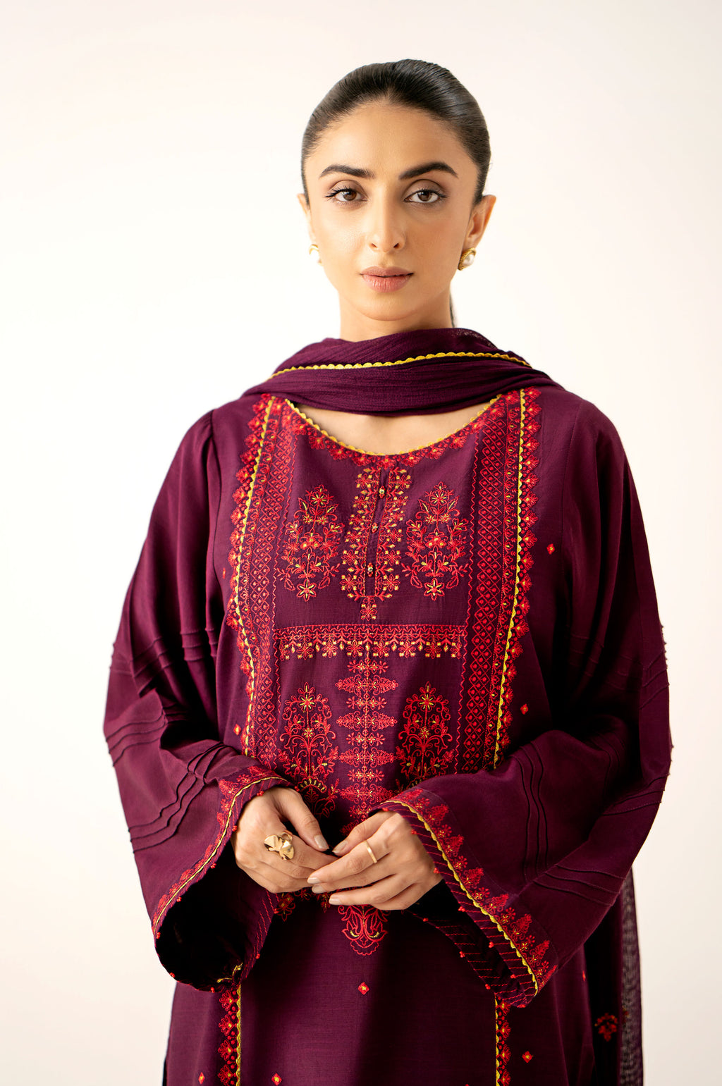EMBROIDERED SUIT