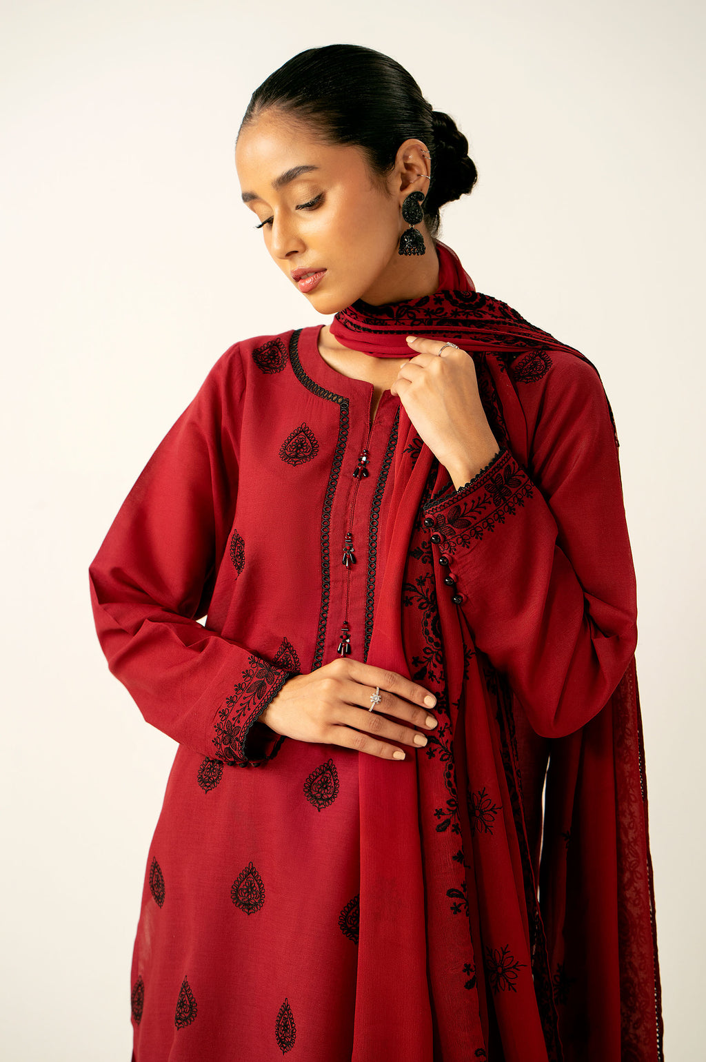 Stitched 3 Piece Embroidered Chikankari Suit