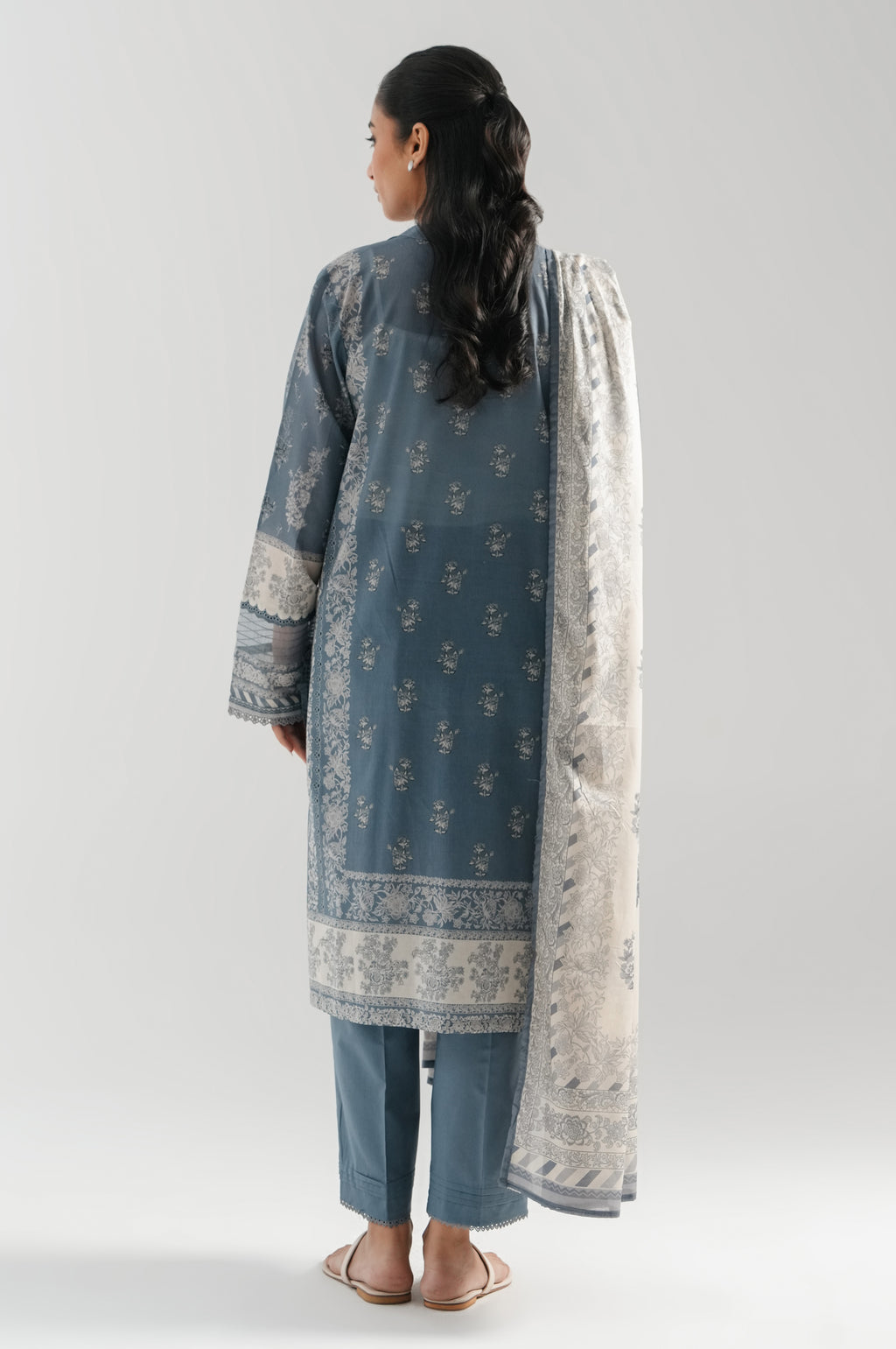 PRINTED SUIT