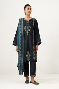 EMBROIDERED SUIT