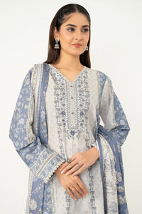 EMBROIDERED SUIT