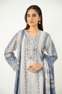 EMBROIDERED SUIT