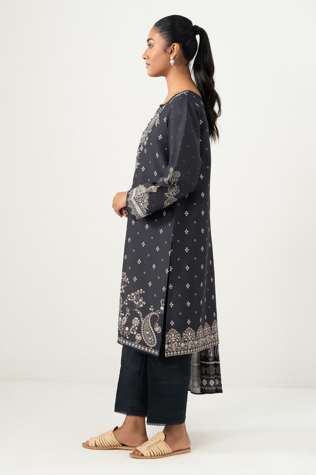 PRINTED SUIT