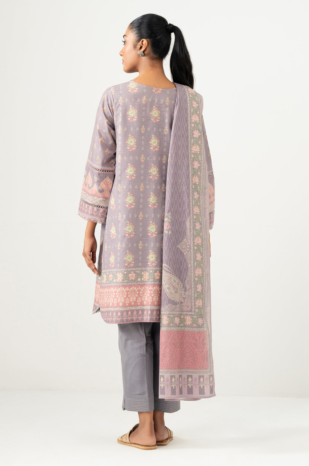 PRINTED SUIT