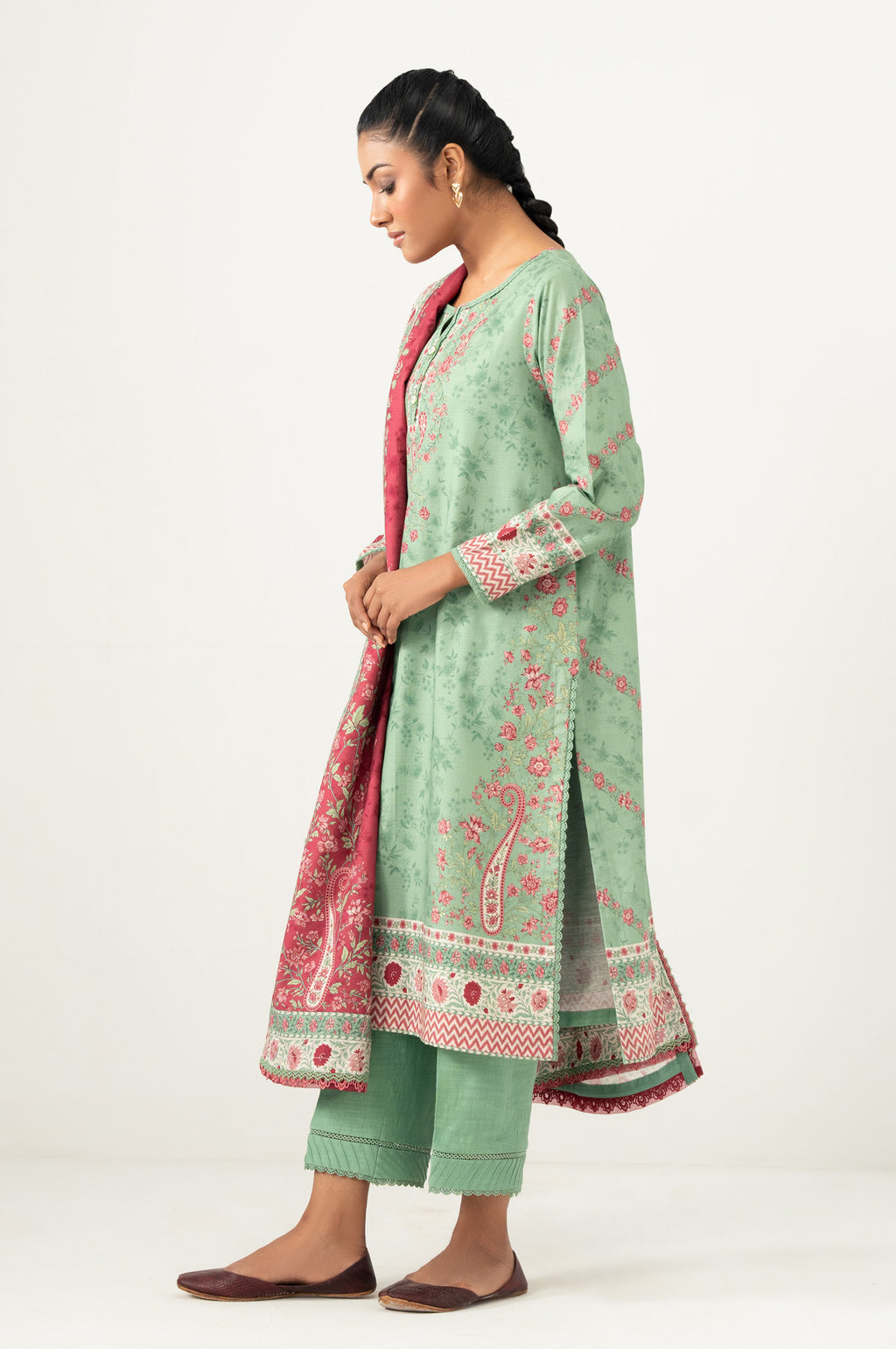 PRINTED SUIT