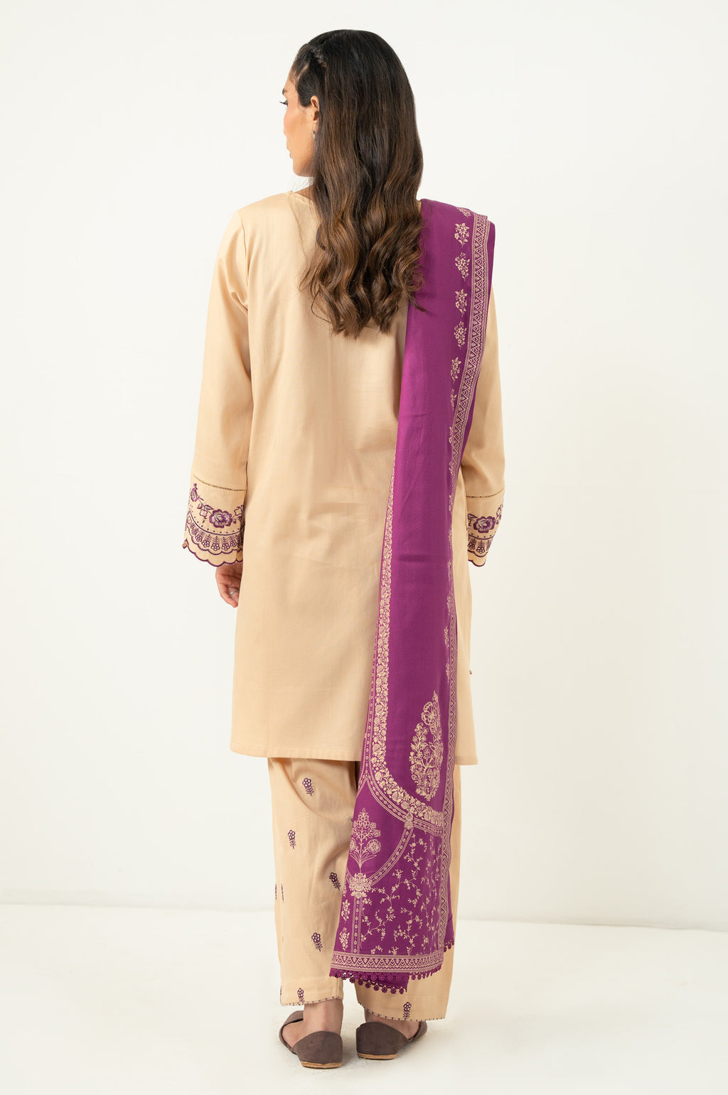 STITCHED DYED EMBROIDERED SUIT