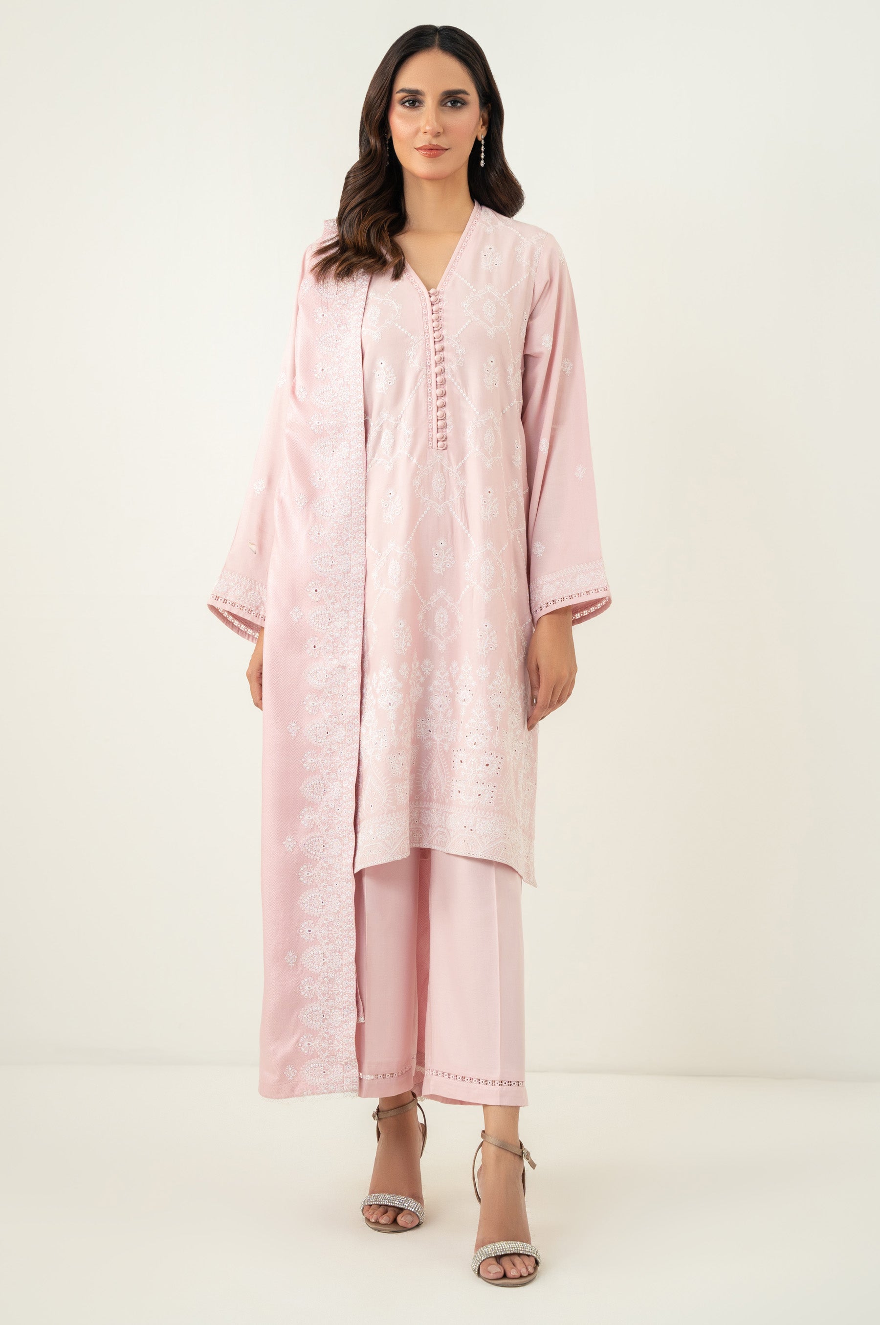 EMBROIDERED CHIKANKARI STITCHED DUPATTA (FACTORY E-OUTLET)