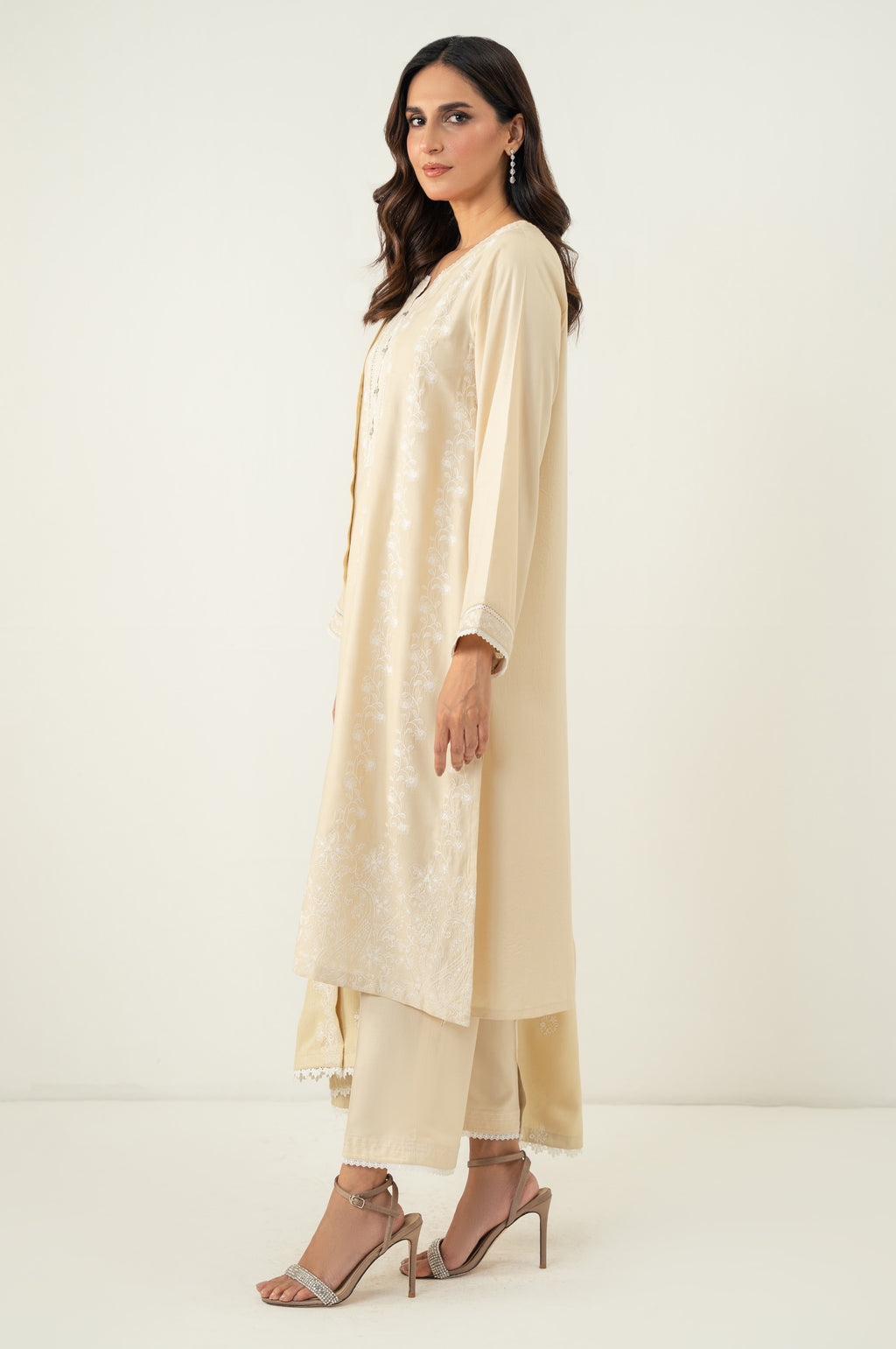CHIKANKARI SUIT