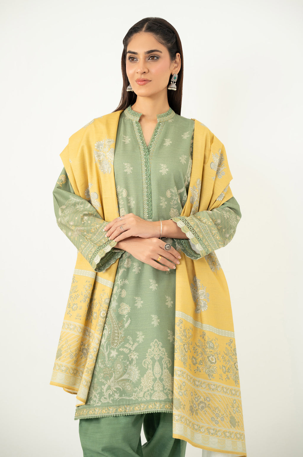 STITCHED EMBROIDERED SUIT