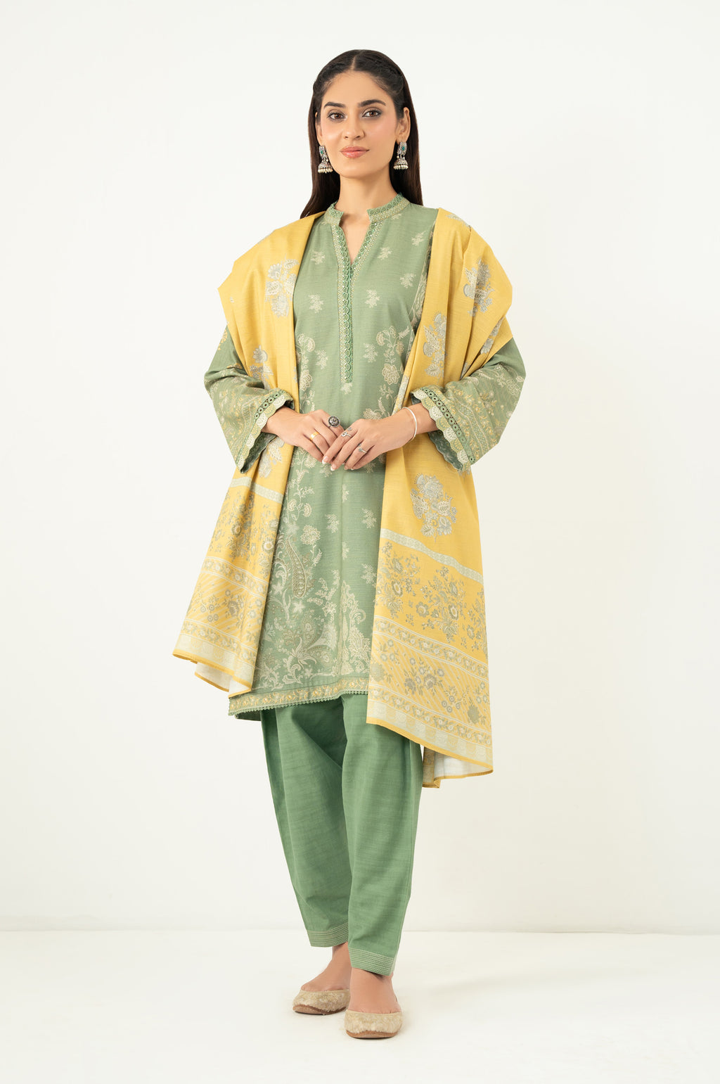 STITCHED EMBROIDERED SUIT