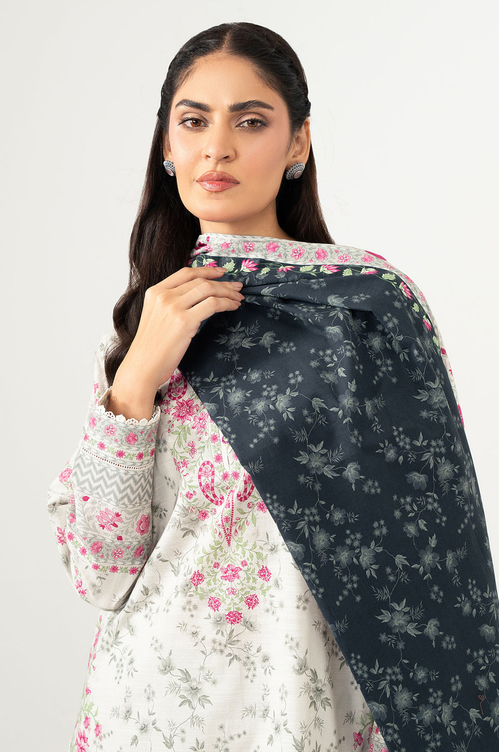STITCHED PRINTED SUIT