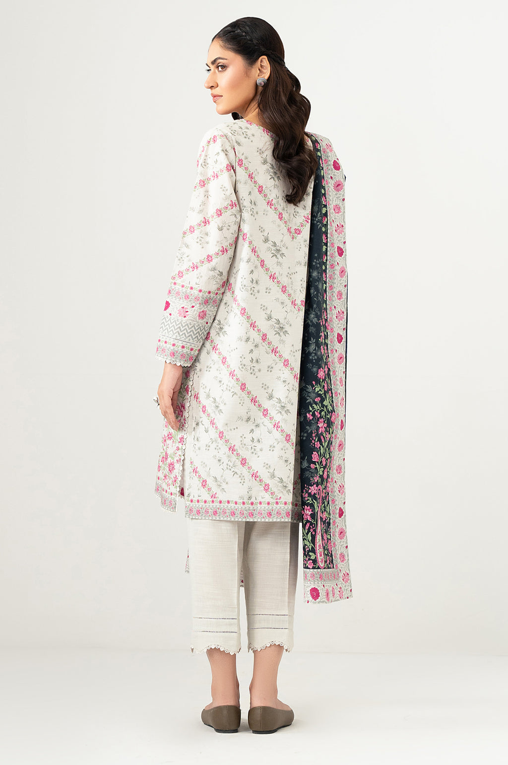 STITCHED PRINTED SUIT
