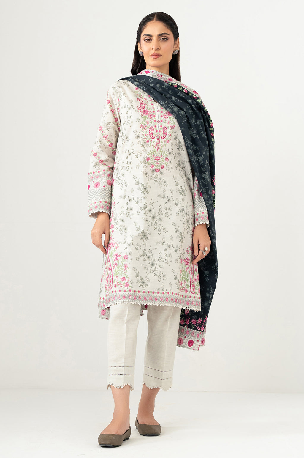 STITCHED PRINTED SUIT