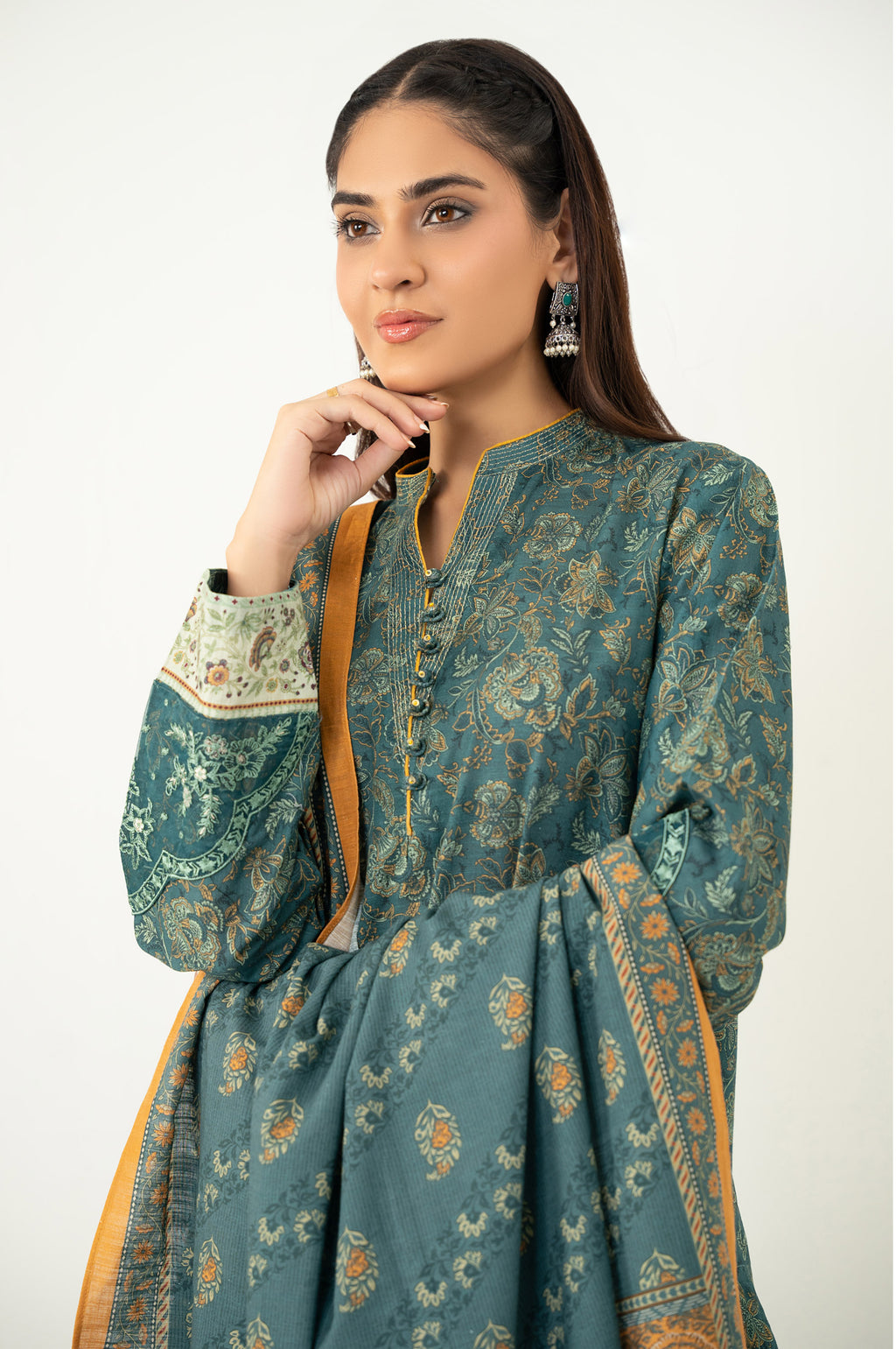 STITCHED PRINTED SUIT