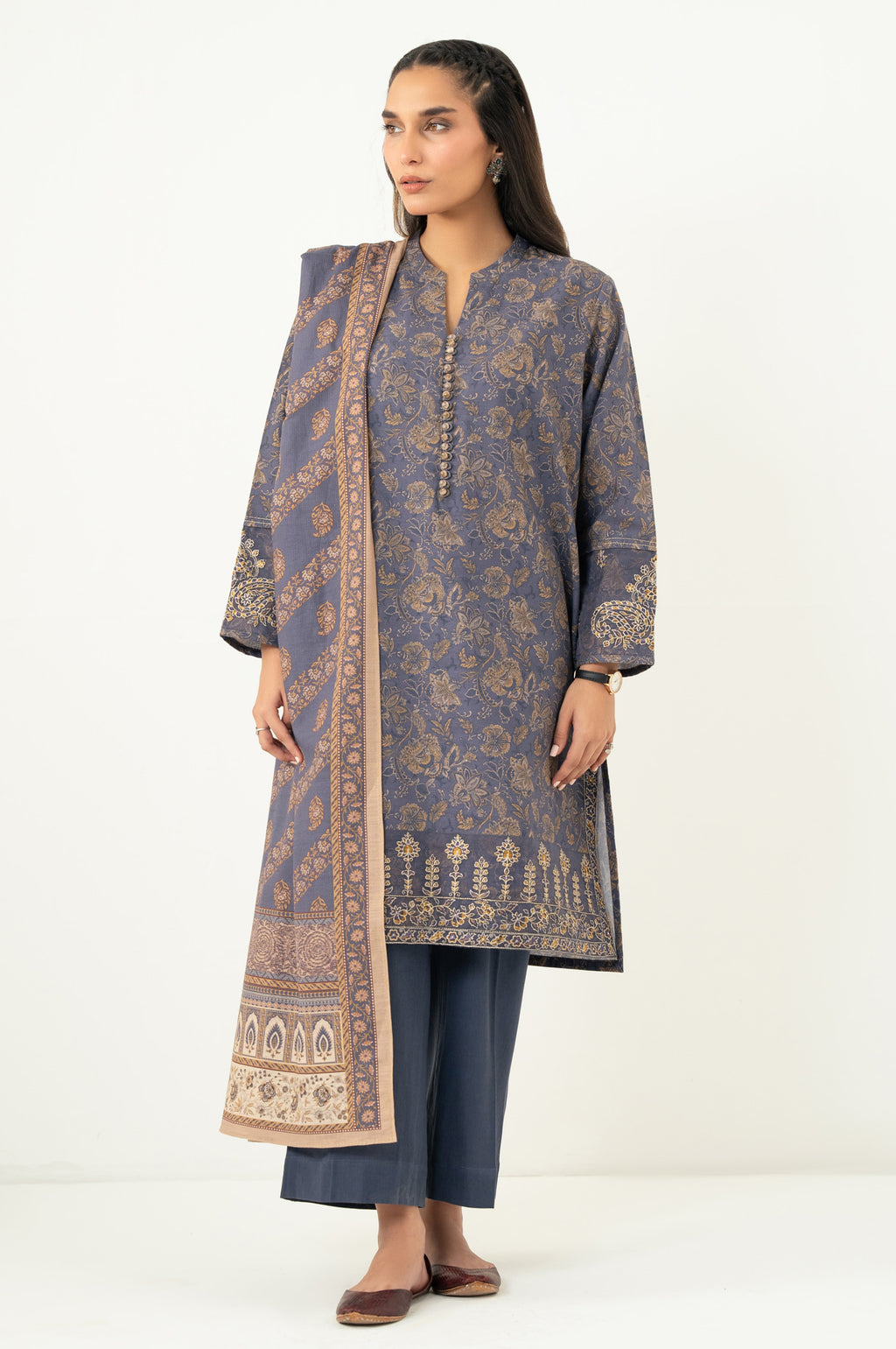 STITCHED PRINTED SUIT