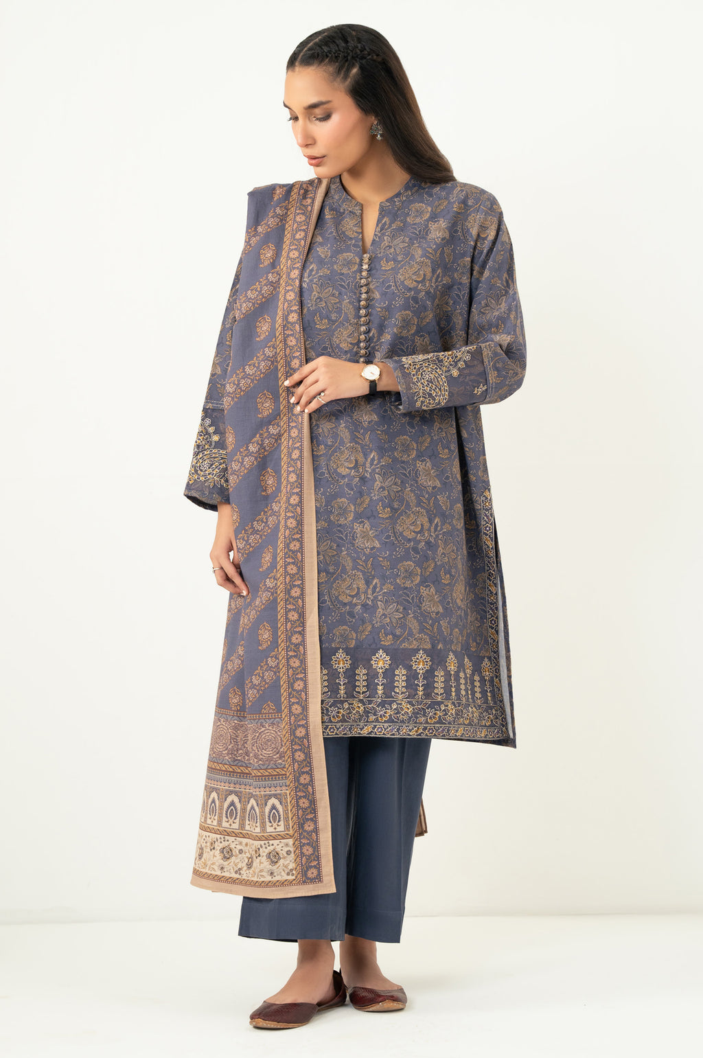 STITCHED PRINTED SUIT