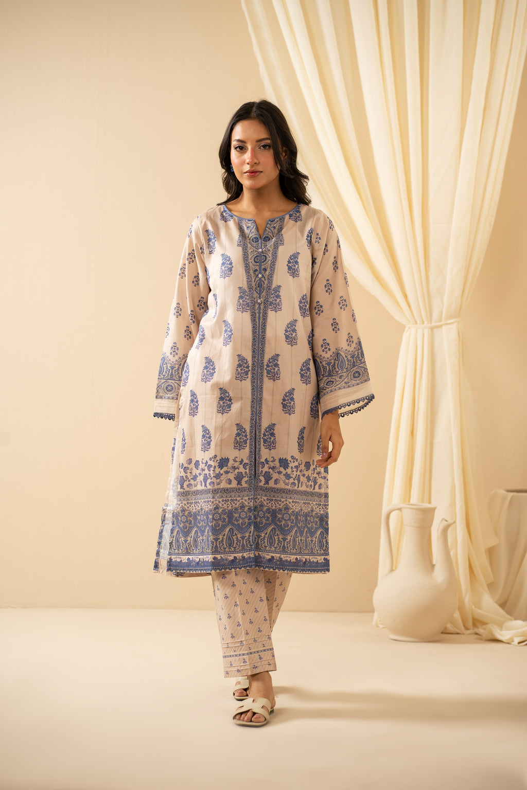 STITCHED DIGITAL PRINTED LAWN SUIT