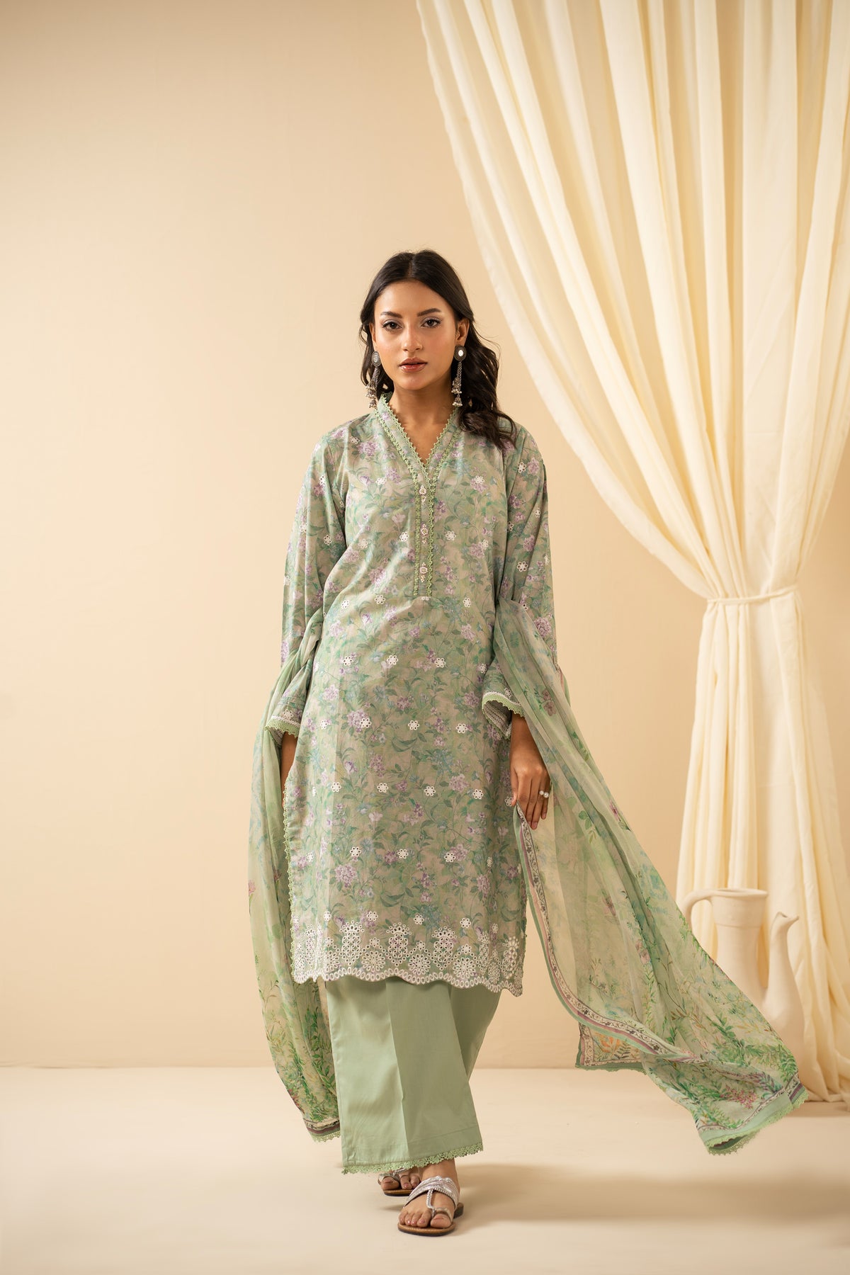 STITCHED 3 PIECE SUIT