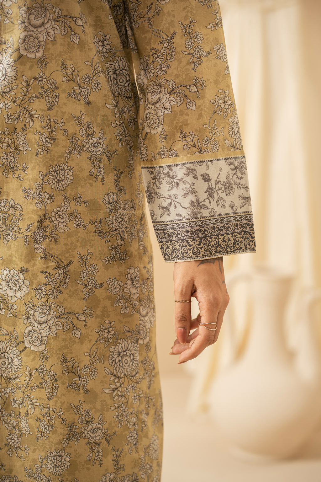 STITCHED DIGITAL PRINTED LAWN SUIT