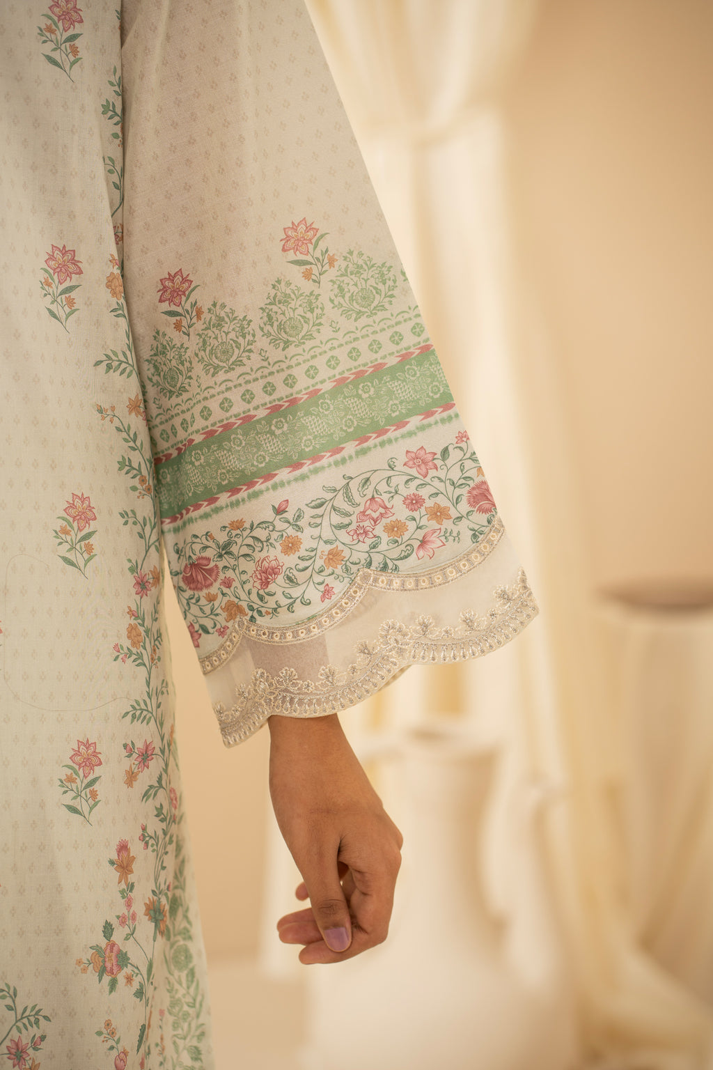 EMBROIDERED LAWN STITCHED 3 PIECE SUIT