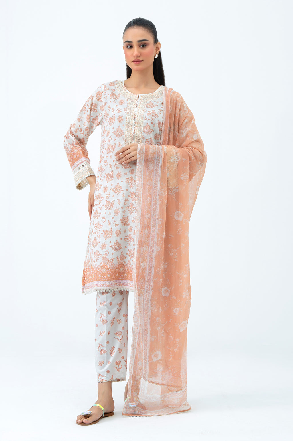 EMBROIDERED SUIT
