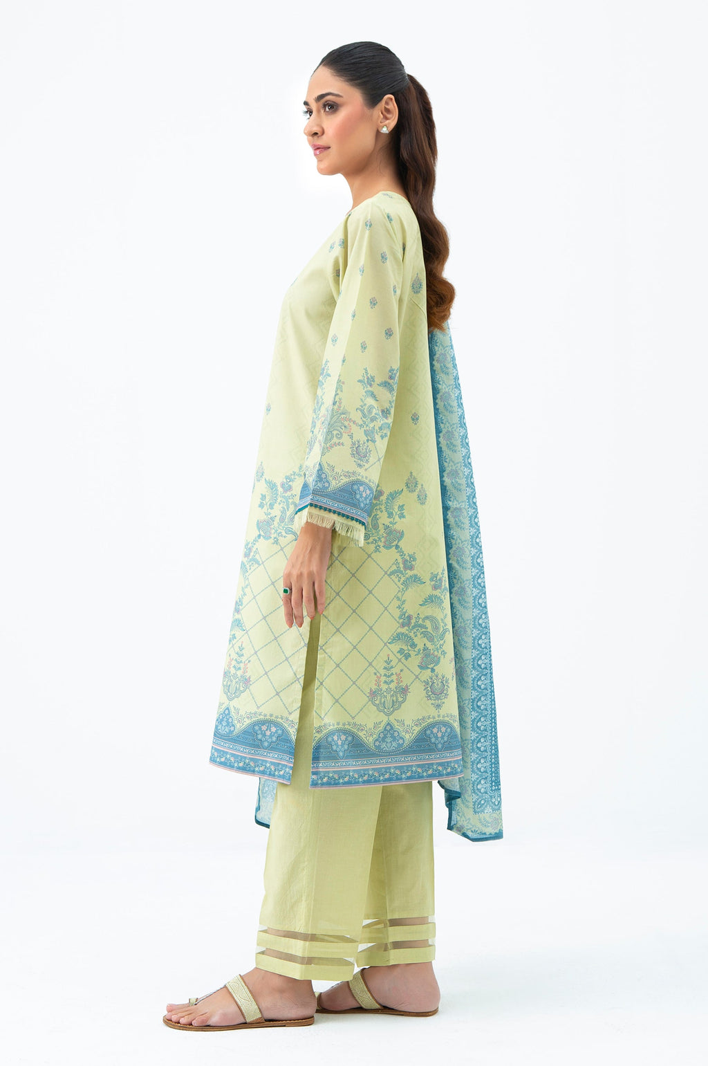 STITCHED EMBROIDERED CAMBRIC SUIT (FACTORY E-OUTLET)