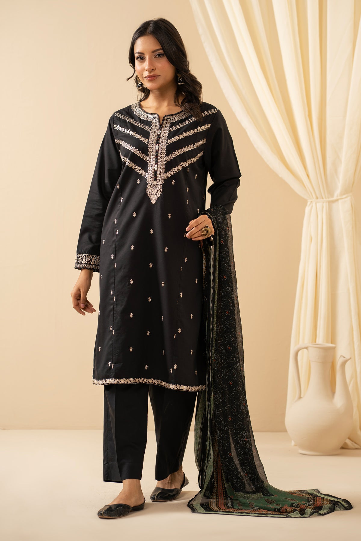 STITCHED 3 PIECE SUIT