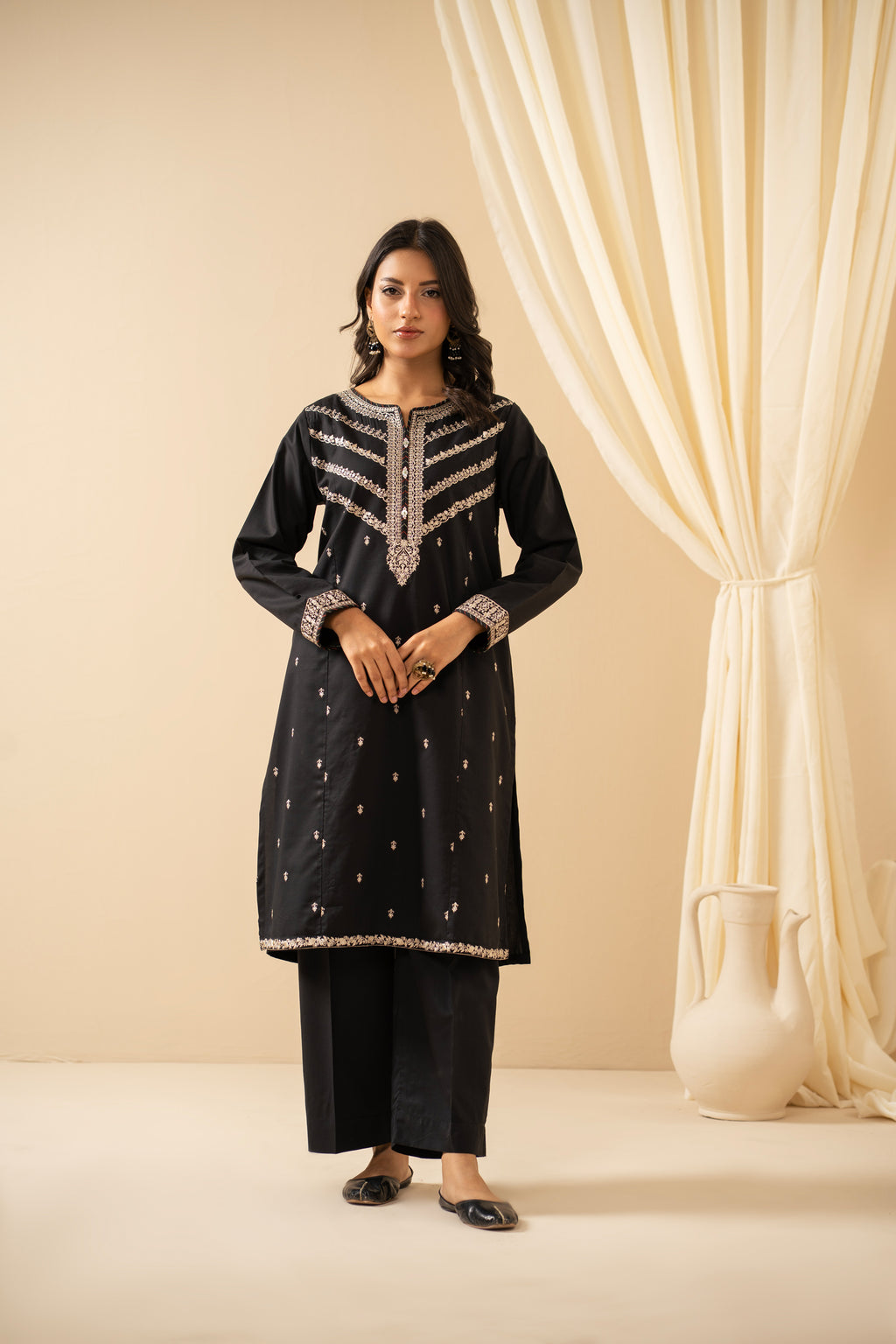 STITCHED EMBROIDERED COTTON LINEN VISCOSE SUIT