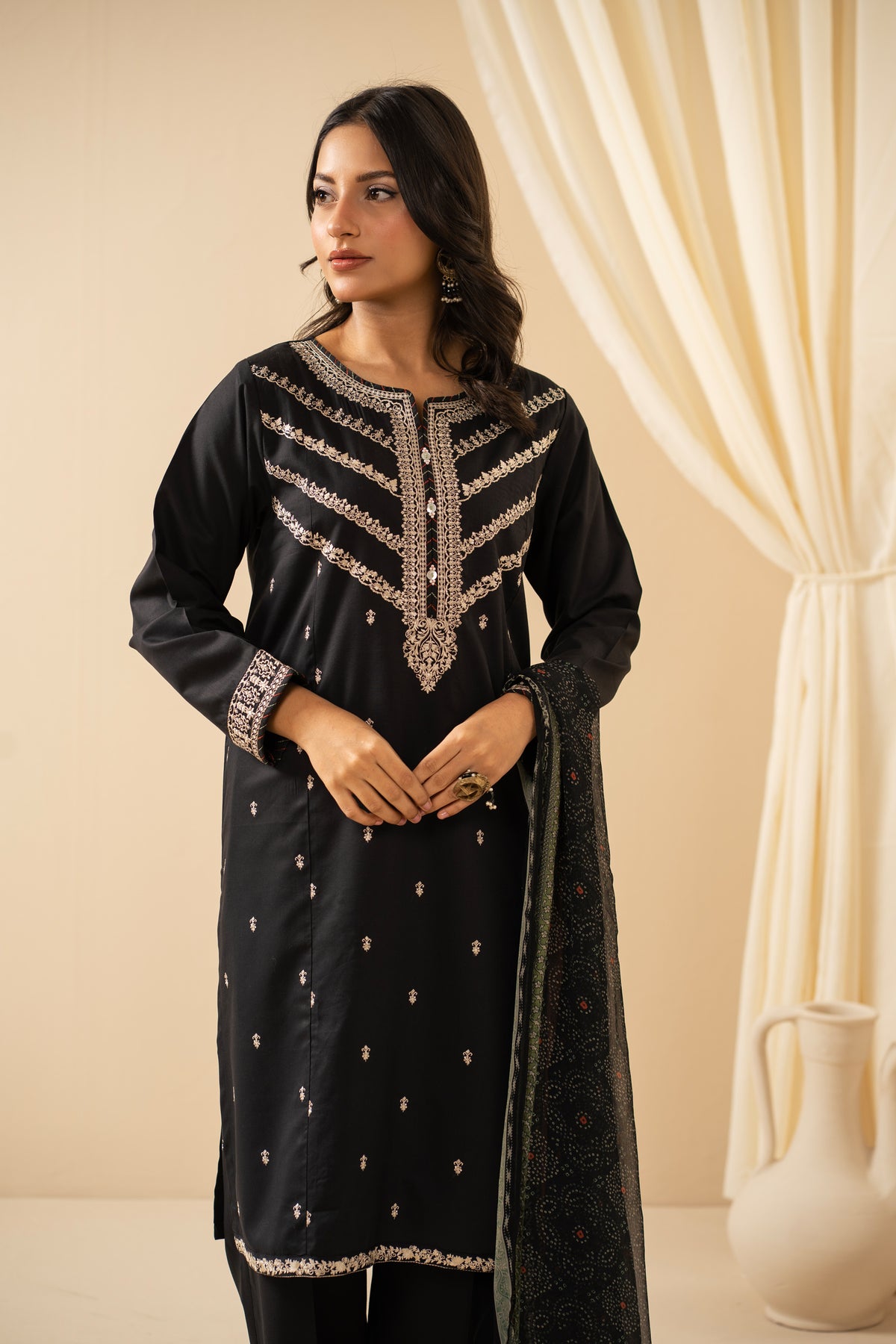 STITCHED 3 PIECE SUIT