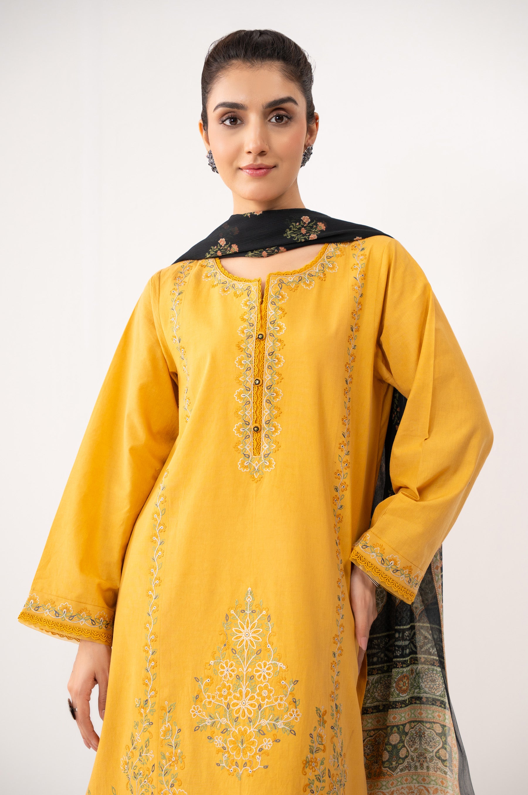 STITCHED EMBROIDERED CAMBRIC SUIT