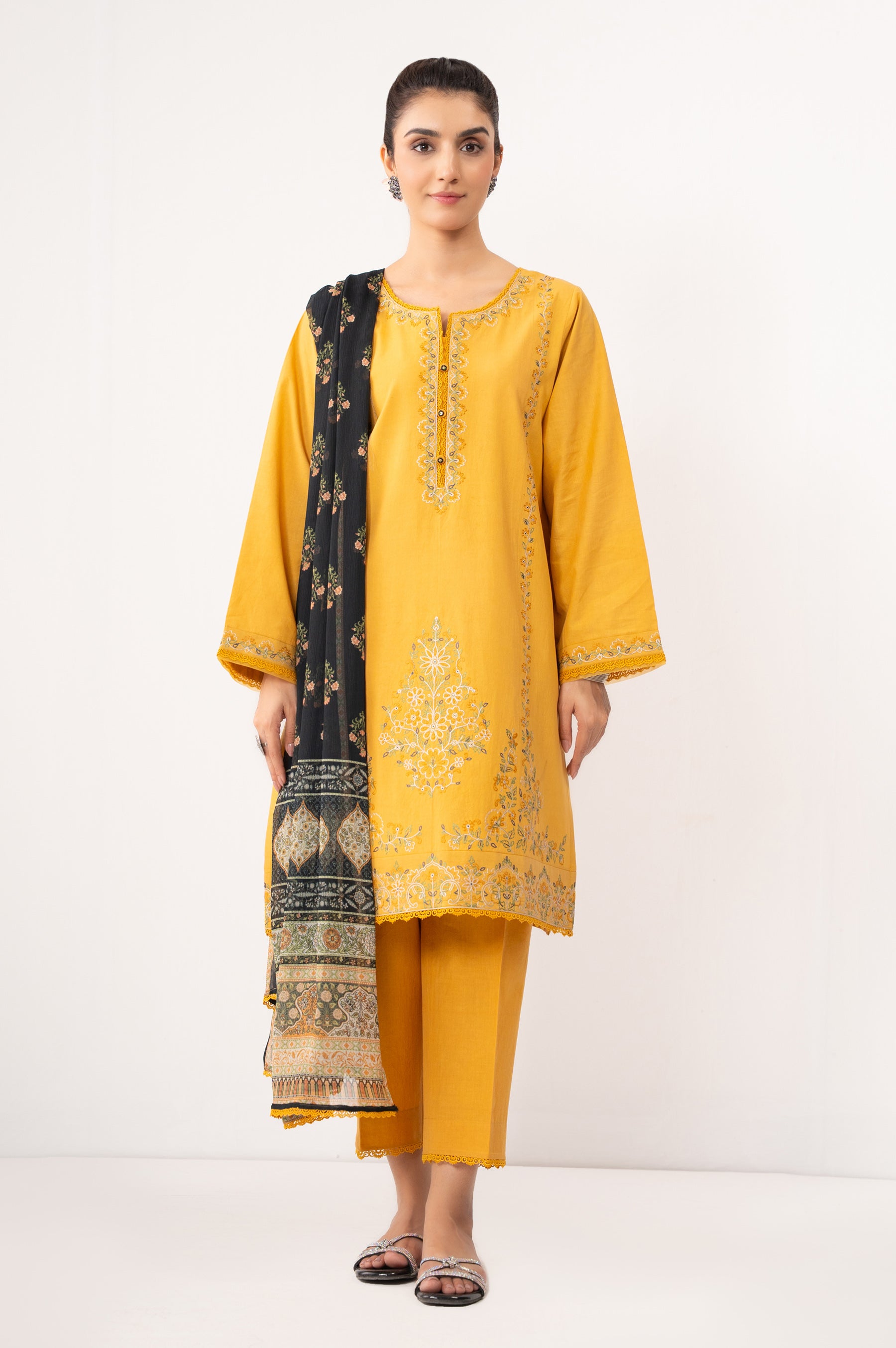 STITCHED EMBROIDERED CAMBRIC SUIT