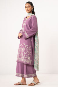 EMBROIDERED SUIT