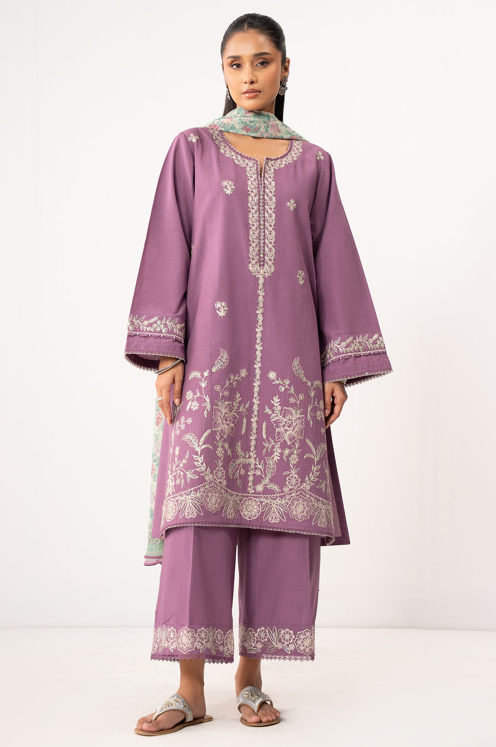 EMBROIDERED SUIT