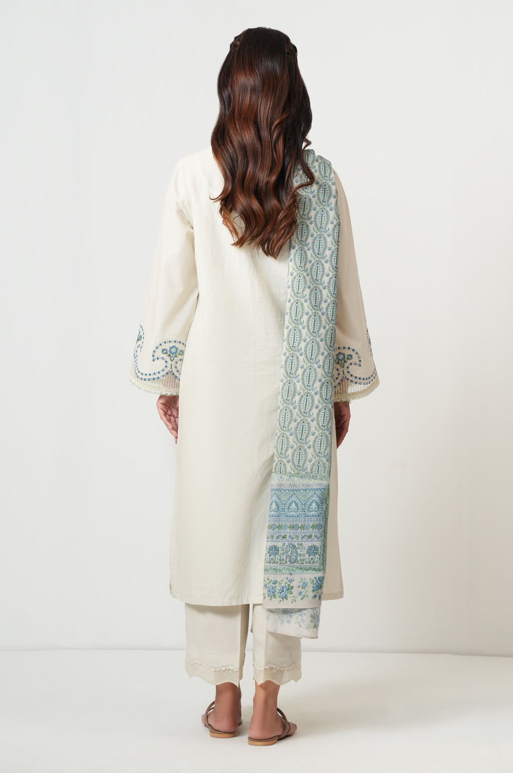 EMBROIDERED SUIT