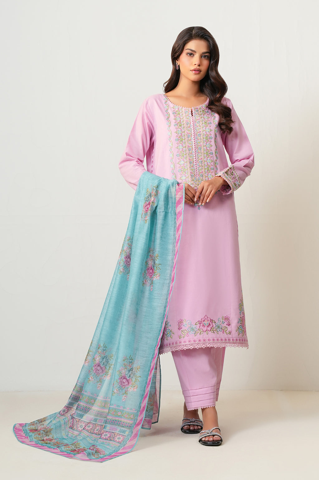 EMBROIDERED SUIT