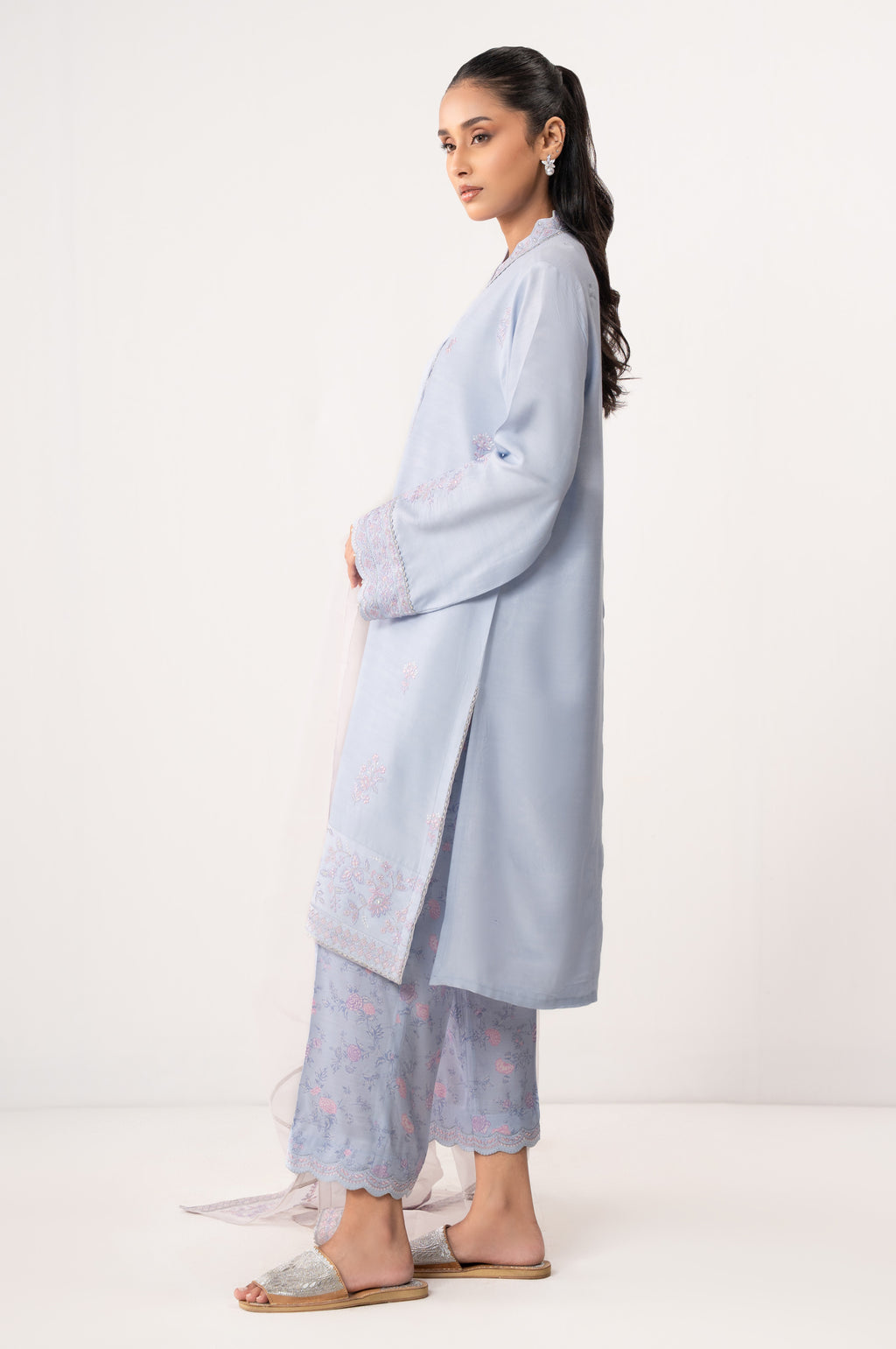 EMBROIDERED SUIT