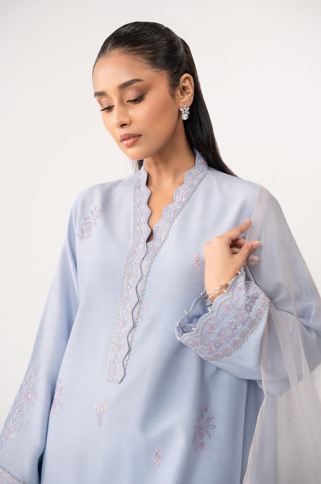 EMBROIDERED SUIT