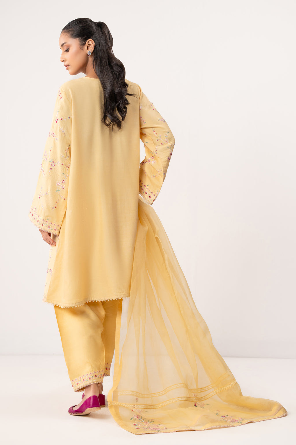 EMBROIDERED SUIT