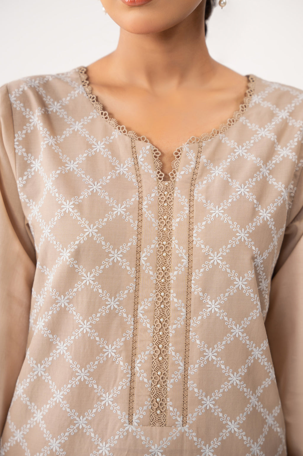 CHIKANKARI SUIT