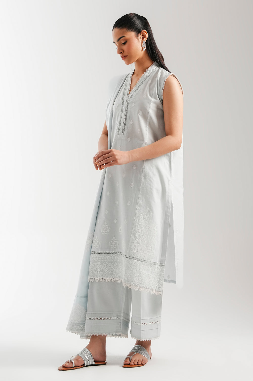 CHIKANKARI SUIT