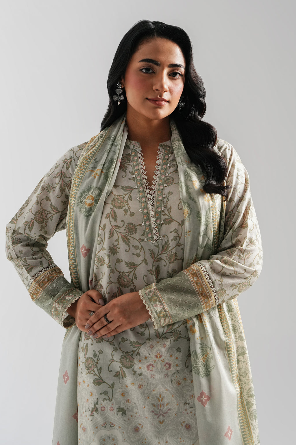 PRINTED SUIT