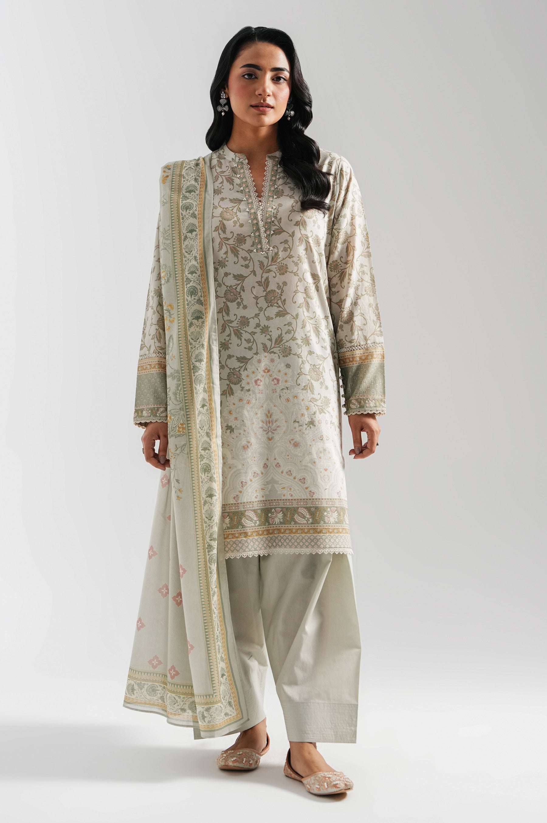 STITCHED PRINTED LAWN SUIT