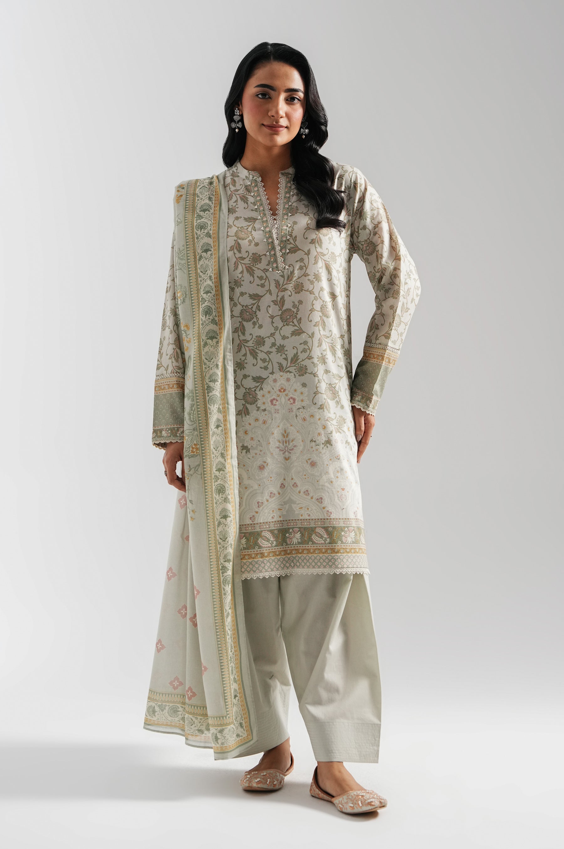 STITCHED PRINTED LAWN SUIT