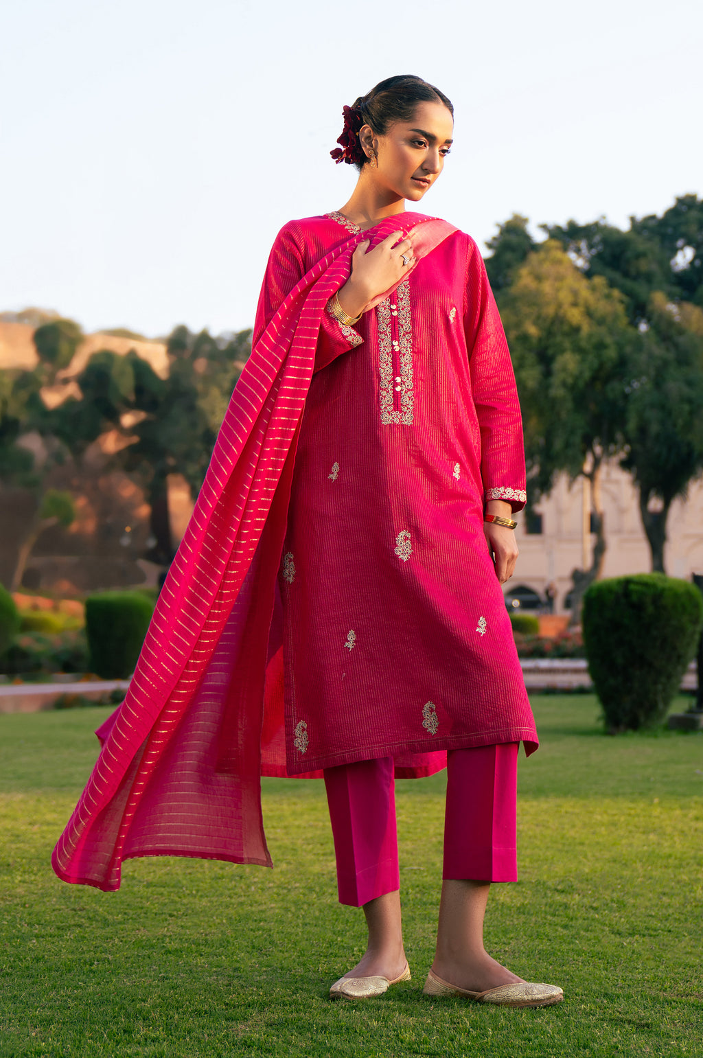 EMBROIDERED SUIT