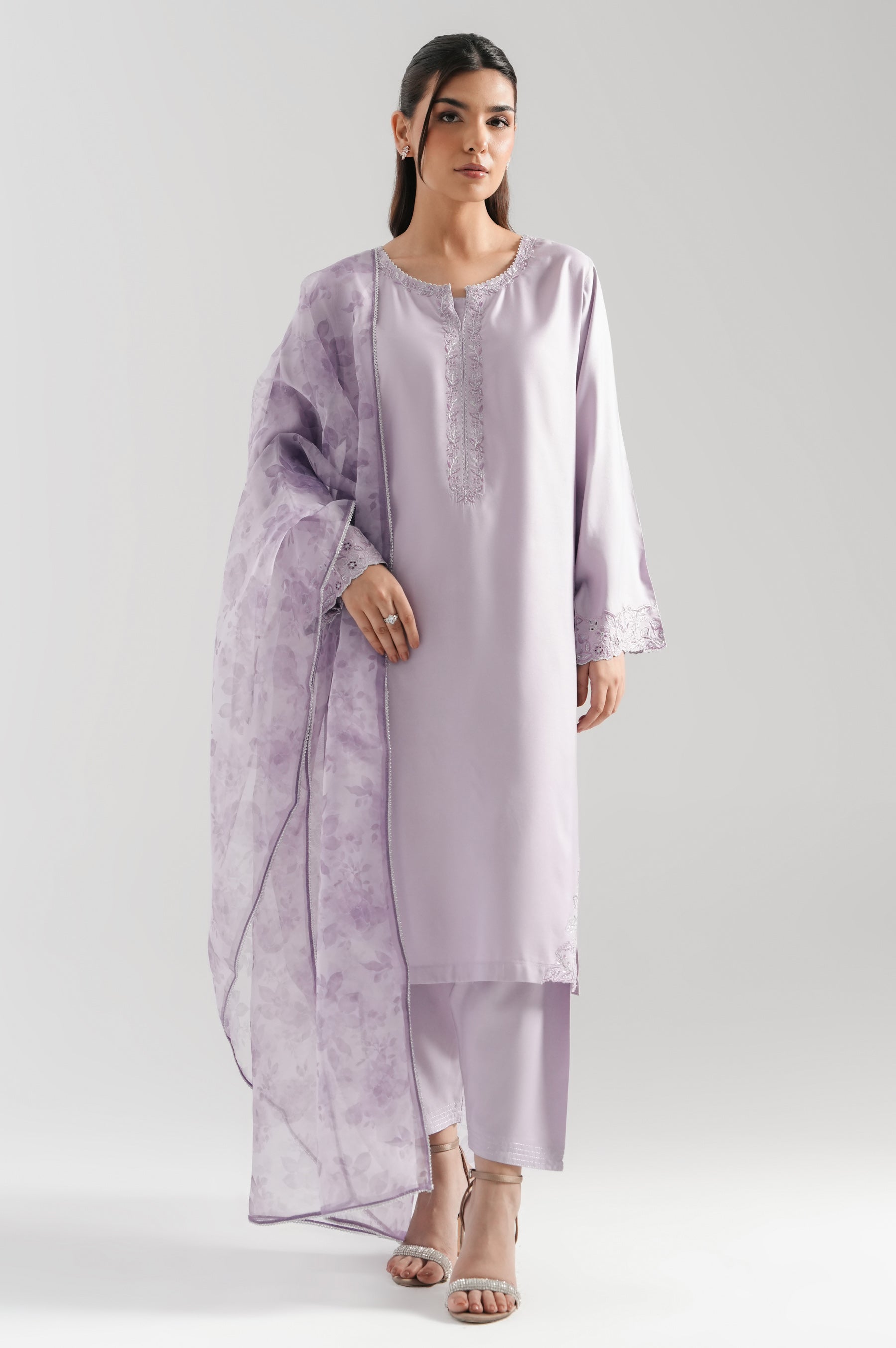 STITCHED EMBROIDERED RAW SILK SUIT
