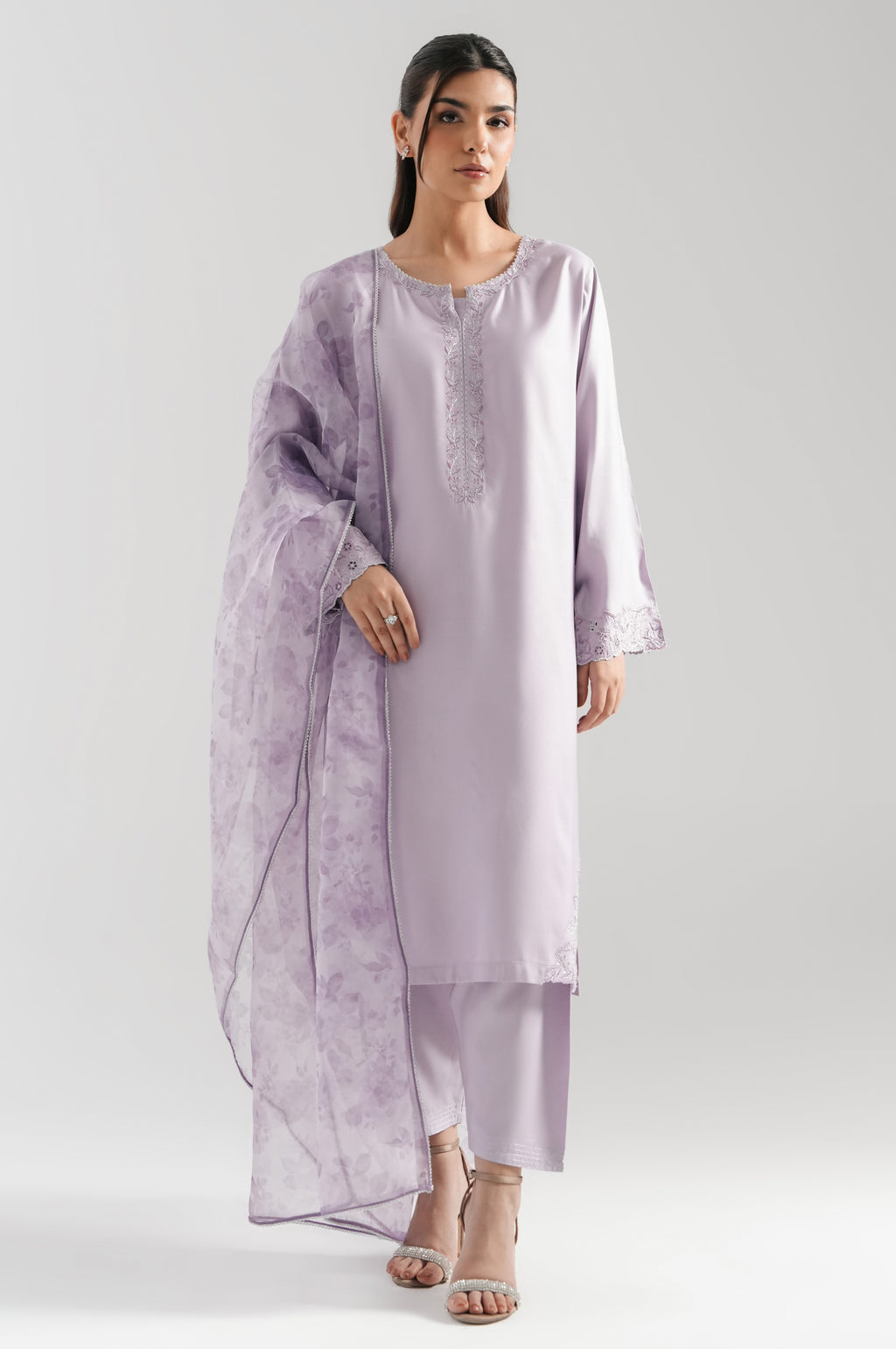 EMBROIDERED SUIT